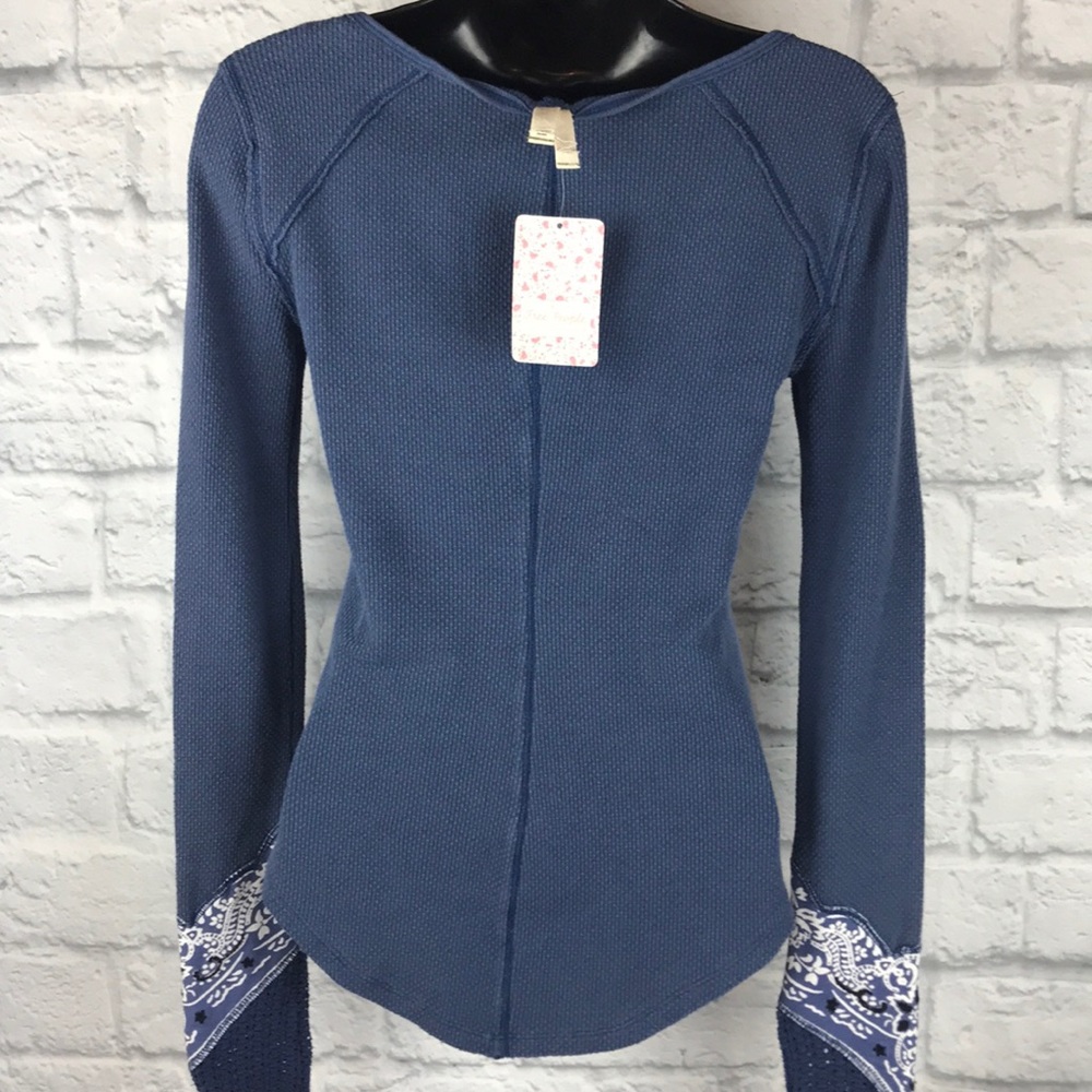 Free People Blue Thermal Crochet Sleeve - Picture 5 of 7